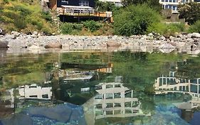 Berkana Hostel Bariloche